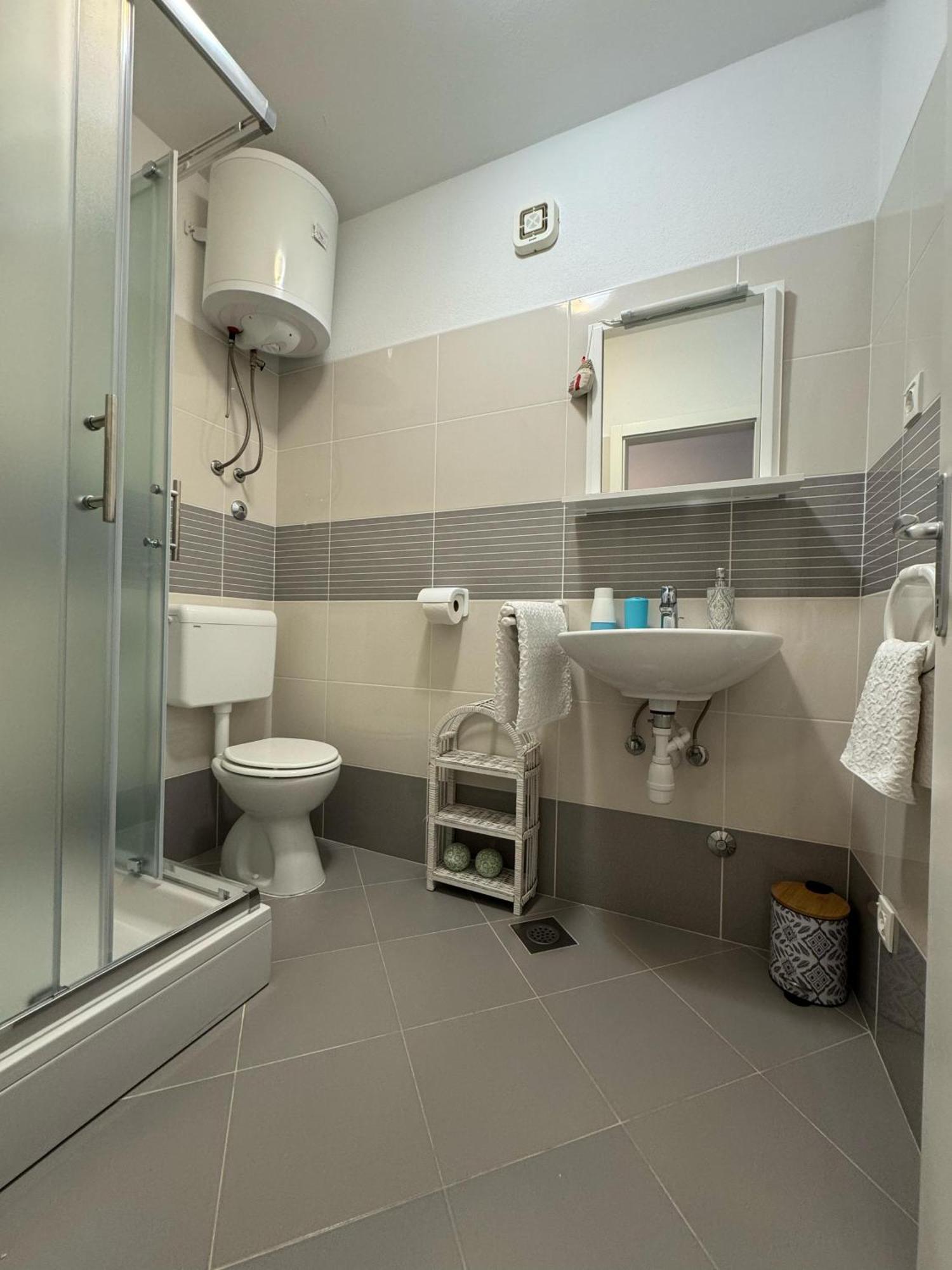 Guest House Kovacevic Hvar Town Bagian luar foto